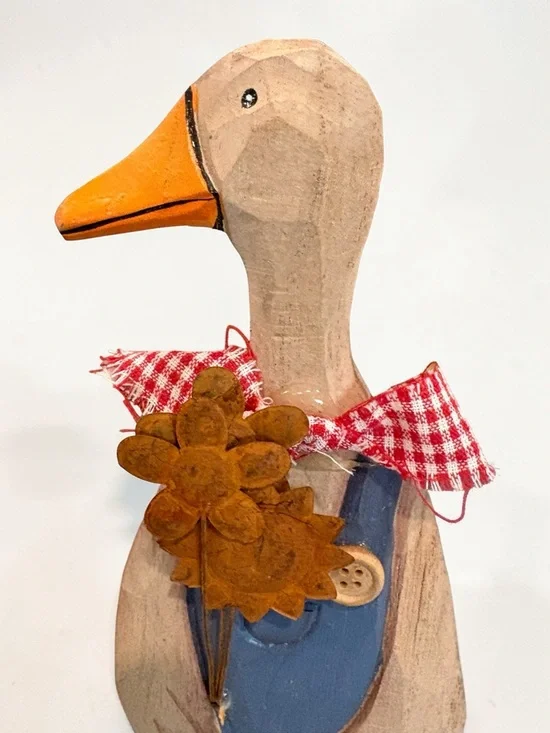 Vintage Wood Carved Goose Freestanding 12” Figure Duck W/Basket Statue Rare Find - Picture 15 of 16